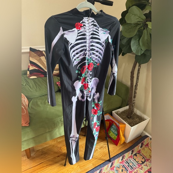 Boys Girls Halloween Jumpsuit Bodysuit 3D Graphic Skull Skeleton kids 9-12 yrs - Picture 13 of 13